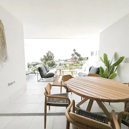 Del Sol Sea View Apartment Manilva