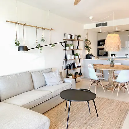 Del Sol Sea View Apartment *